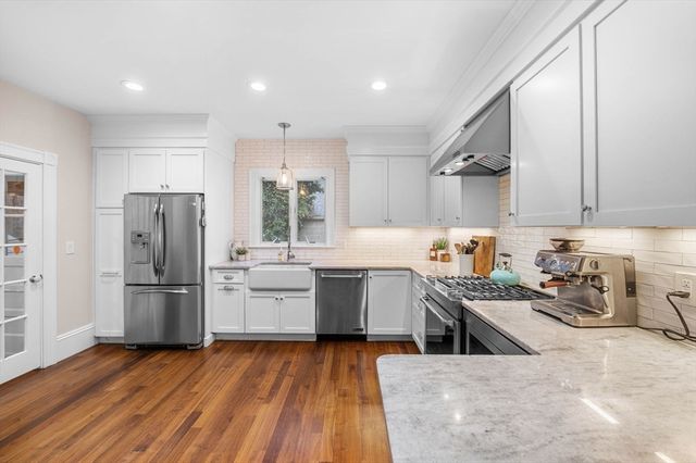 36 Chester St, Melrose, MA 02176