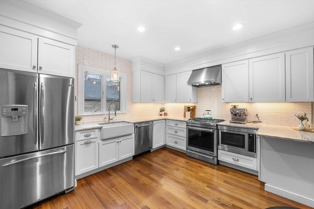 36 Chester St, Melrose, MA 02176