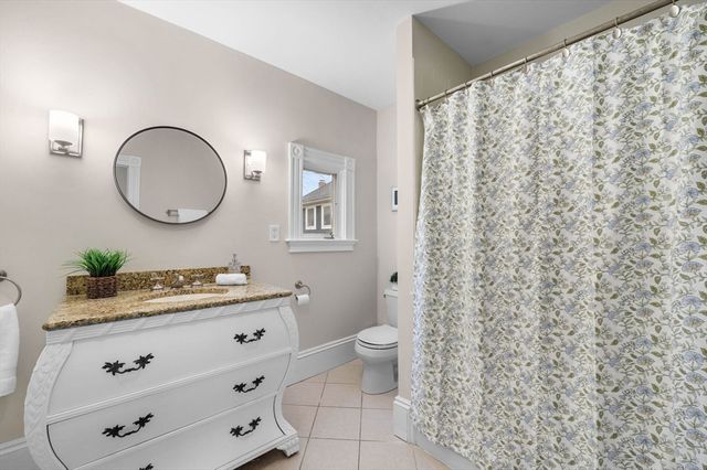 36 Chester St, Melrose, MA 02176