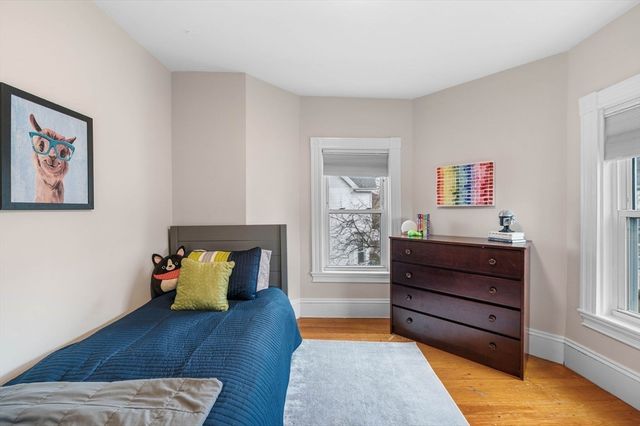 36 Chester St, Melrose, MA 02176