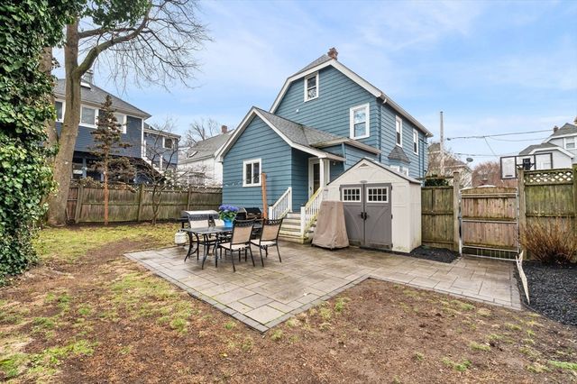 36 Chester St, Melrose, MA 02176