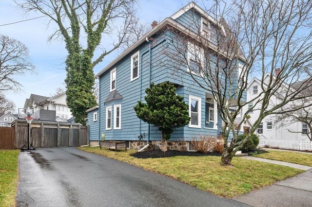 36 Chester St, Melrose, MA 02176