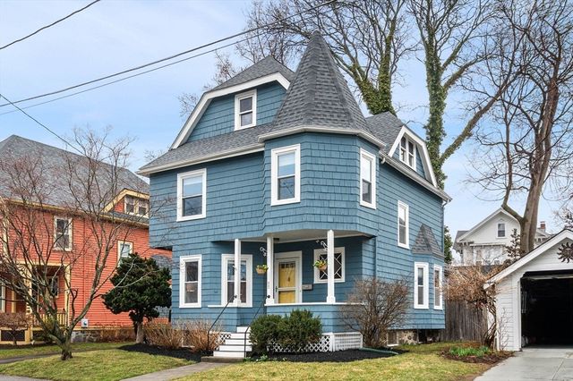 36 Chester St, Melrose, MA 02176