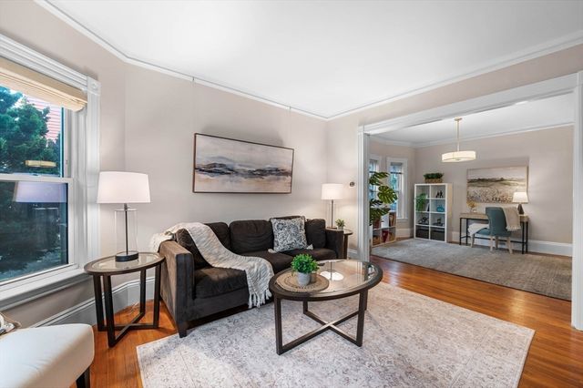 36 Chester St, Melrose, MA 02176