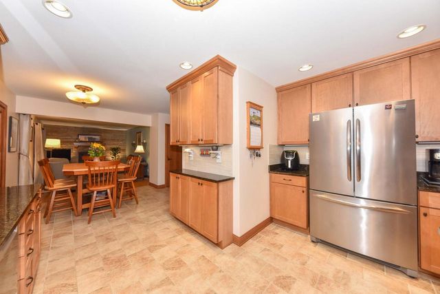 N64W30881 Cindy COURT, Hartland, WI 53029