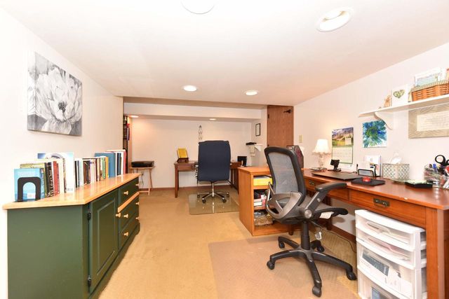 N64W30881 Cindy COURT, Hartland, WI 53029