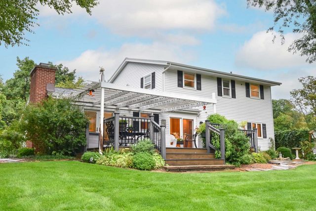N64W30881 Cindy COURT, Hartland, WI 53029