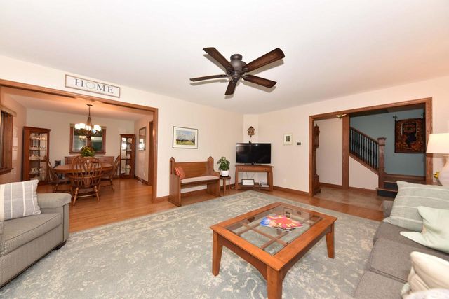 N64W30881 Cindy COURT, Hartland, WI 53029
