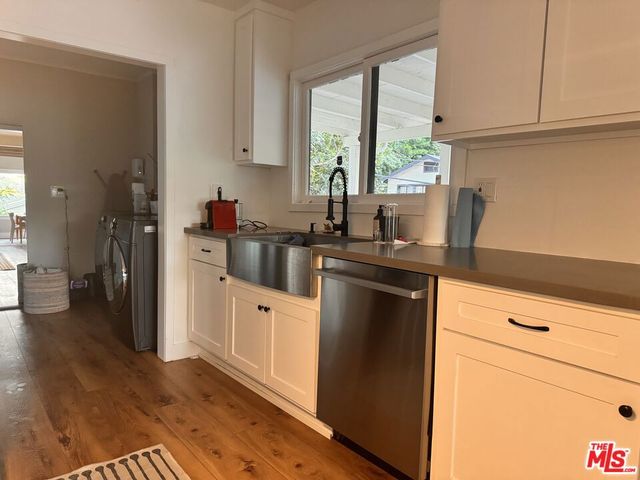 2226 Stanley Hills Drive, Los Angeles, CA 90046