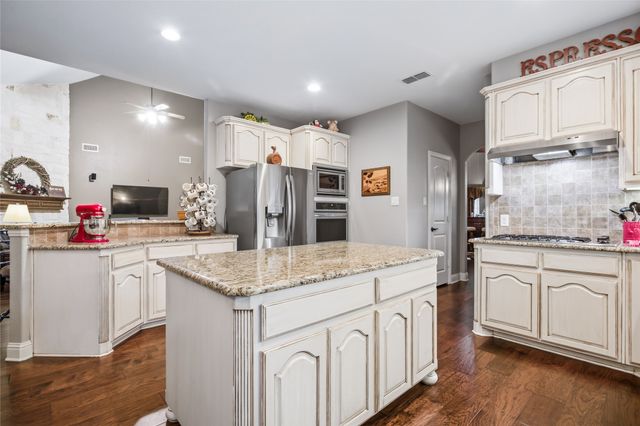 1581 N Hills Drive, Rockwall, TX 75087