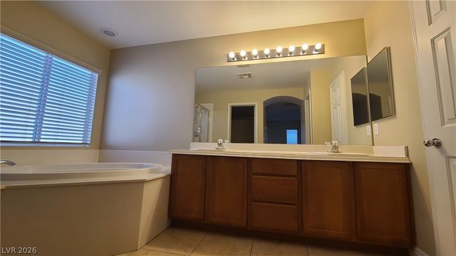 7449 West MISTRAL Avenue 0, Las Vegas, NV 89113