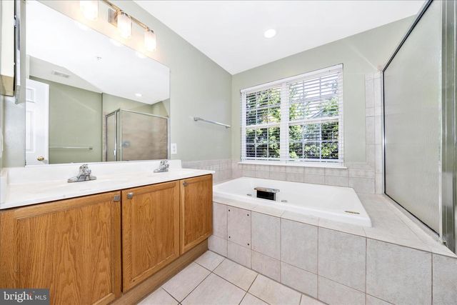 9410 SINGLETON PL, Frederick, MD 21704