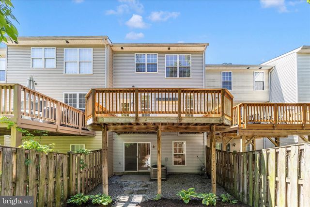 9410 SINGLETON PL, Frederick, MD 21704