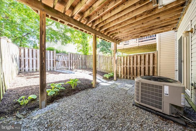 9410 SINGLETON PL, Frederick, MD 21704