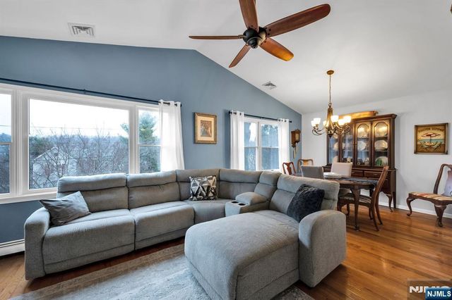 20 Park Avenue, Phillipsburg, NJ 08865