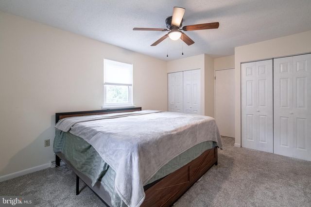 1711 VALLEY VISTA DR, York, PA 17406