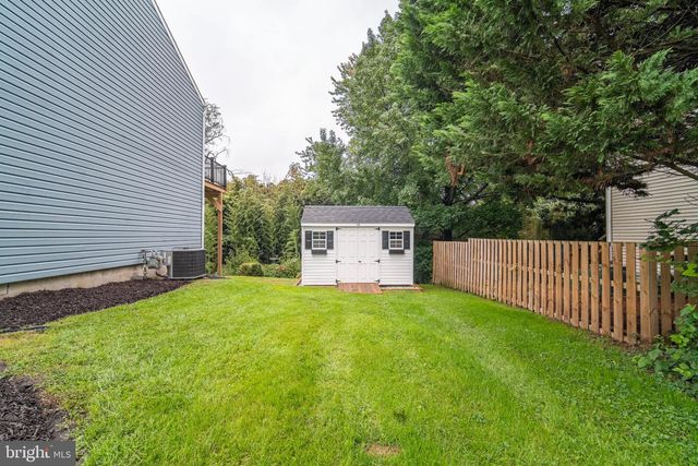 1711 VALLEY VISTA DR, York, PA 17406