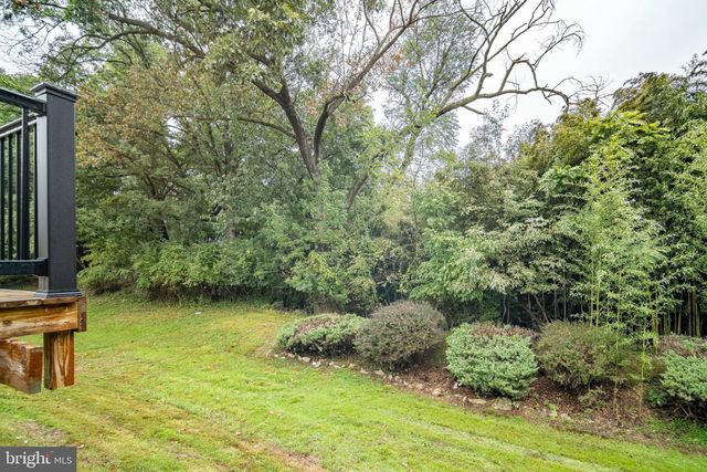 1711 VALLEY VISTA DR, York, PA 17406