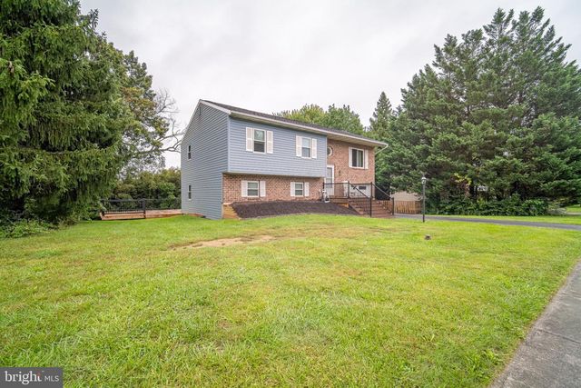 1711 VALLEY VISTA DR, York, PA 17406
