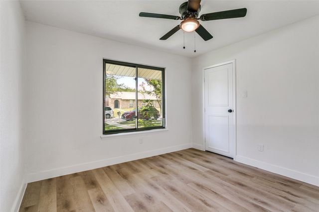 1214 Valencia Lane, Lewisville, TX 75067
