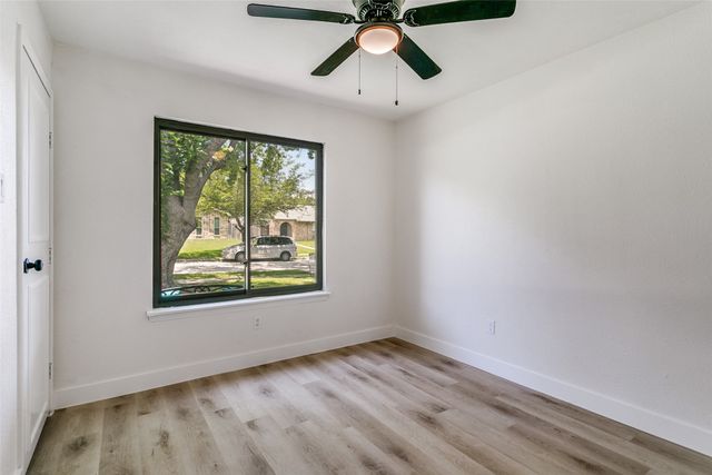 1214 Valencia Lane, Lewisville, TX 75067