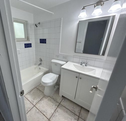 100 SW 9th Street 203, Fort Lauderdale, FL 33315