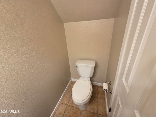 1809 E FRIER Drive 2, Phoenix, AZ 85020
