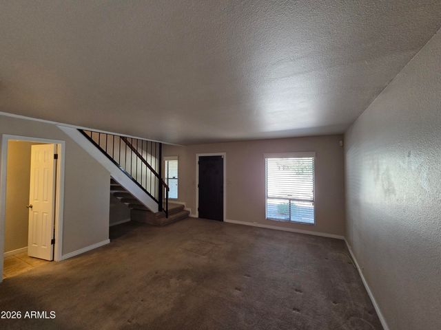 1809 E FRIER Drive 2, Phoenix, AZ 85020