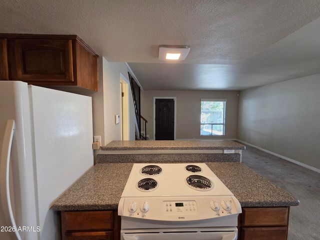 1809 E FRIER Drive 2, Phoenix, AZ 85020