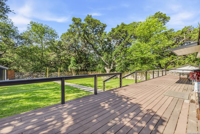 227 W HIGHLAND DR, Boerne, TX 78006