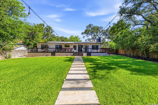 227 W HIGHLAND DR, Boerne, TX 78006