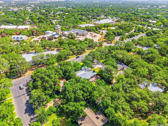 227 W HIGHLAND DR, Boerne, TX 78006