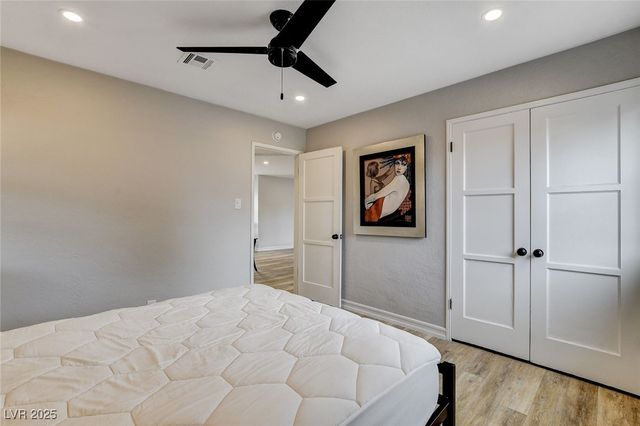 1017 Oakey Boulevard, Las Vegas, NV 89104