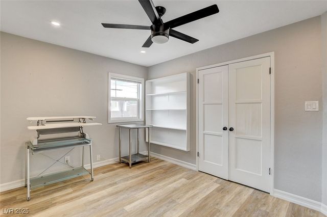 1017 Oakey Boulevard, Las Vegas, NV 89104