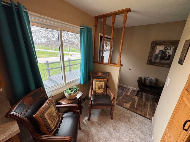 1111 5th Avenue, Ackley, IA 50601