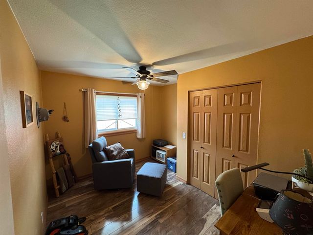 1111 5th Avenue, Ackley, IA 50601