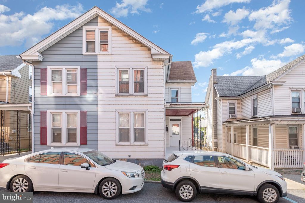 226 ELM ST, Steelton, PA 17113