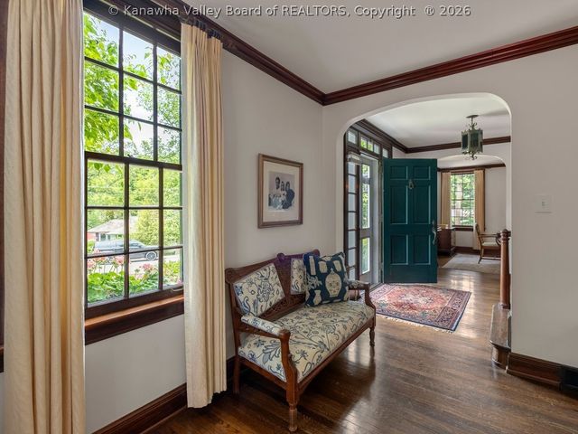 930 Lower Ridgeway Road, Charleston, WV 25314