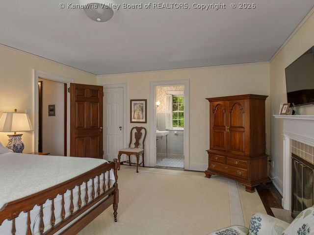 930 Lower Ridgeway Road, Charleston, WV 25314