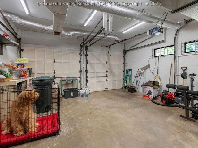 930 Lower Ridgeway Road, Charleston, WV 25314