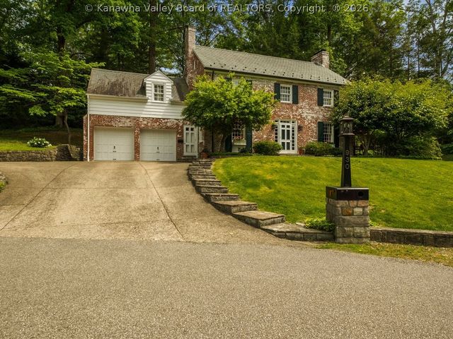 930 Lower Ridgeway Road, Charleston, WV 25314