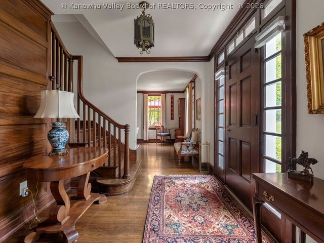 930 Lower Ridgeway Road, Charleston, WV 25314