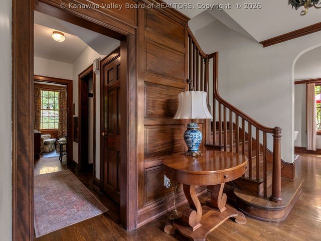 930 Lower Ridgeway Road, Charleston, WV 25314