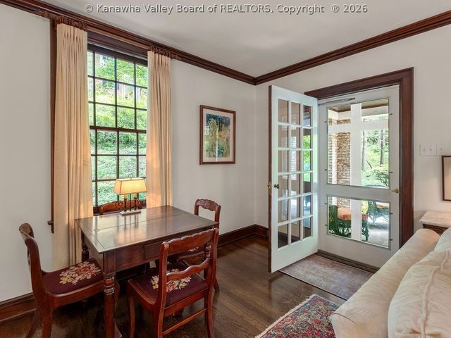 930 Lower Ridgeway Road, Charleston, WV 25314