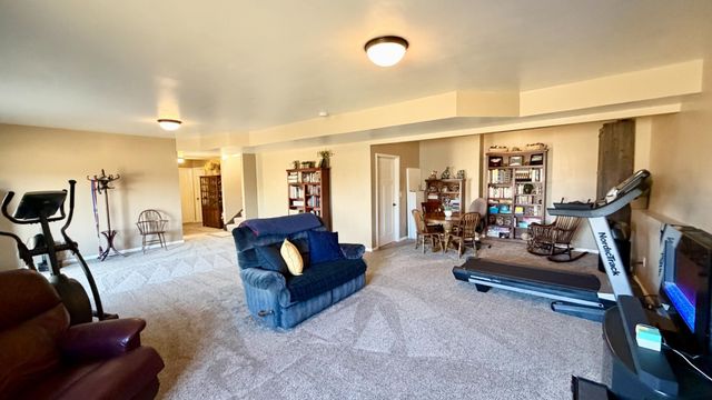 105 Hillwood Drive, Lake City, MN 55041