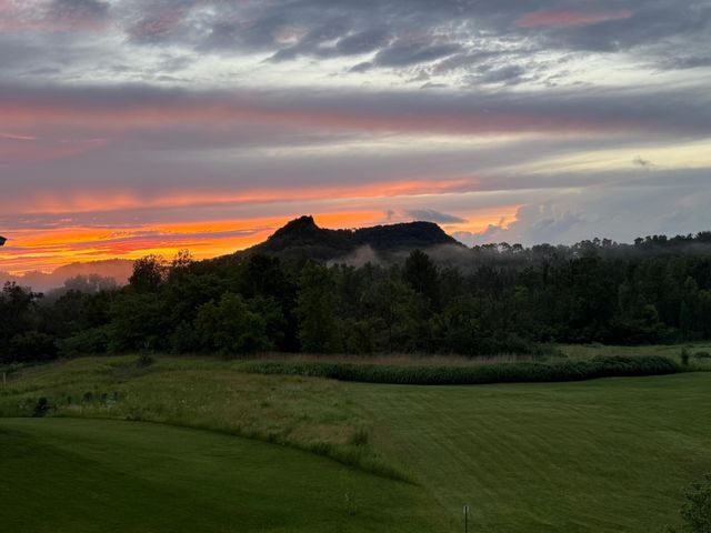 105 Hillwood Drive, Lake City, MN 55041