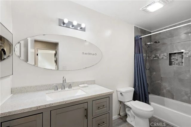 11138 Aqua Vista 55, North Hollywood, CA 91602