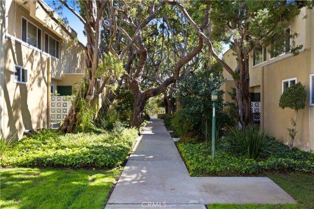 11138 Aqua Vista 55, North Hollywood, CA 91602