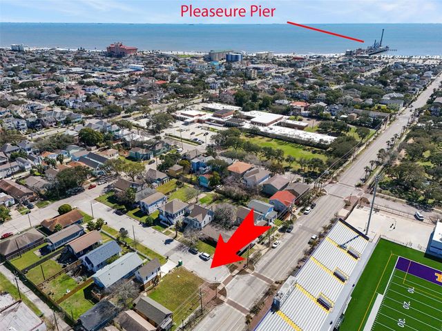 1326 27th Street, Galveston, TX 77550