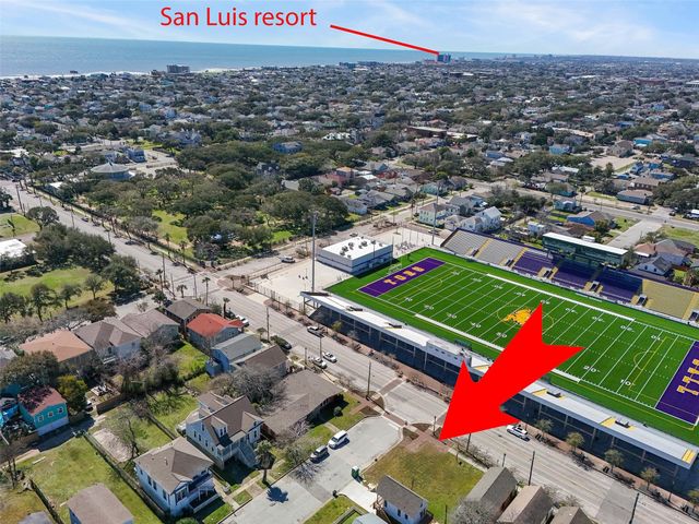 1326 27th Street, Galveston, TX 77550